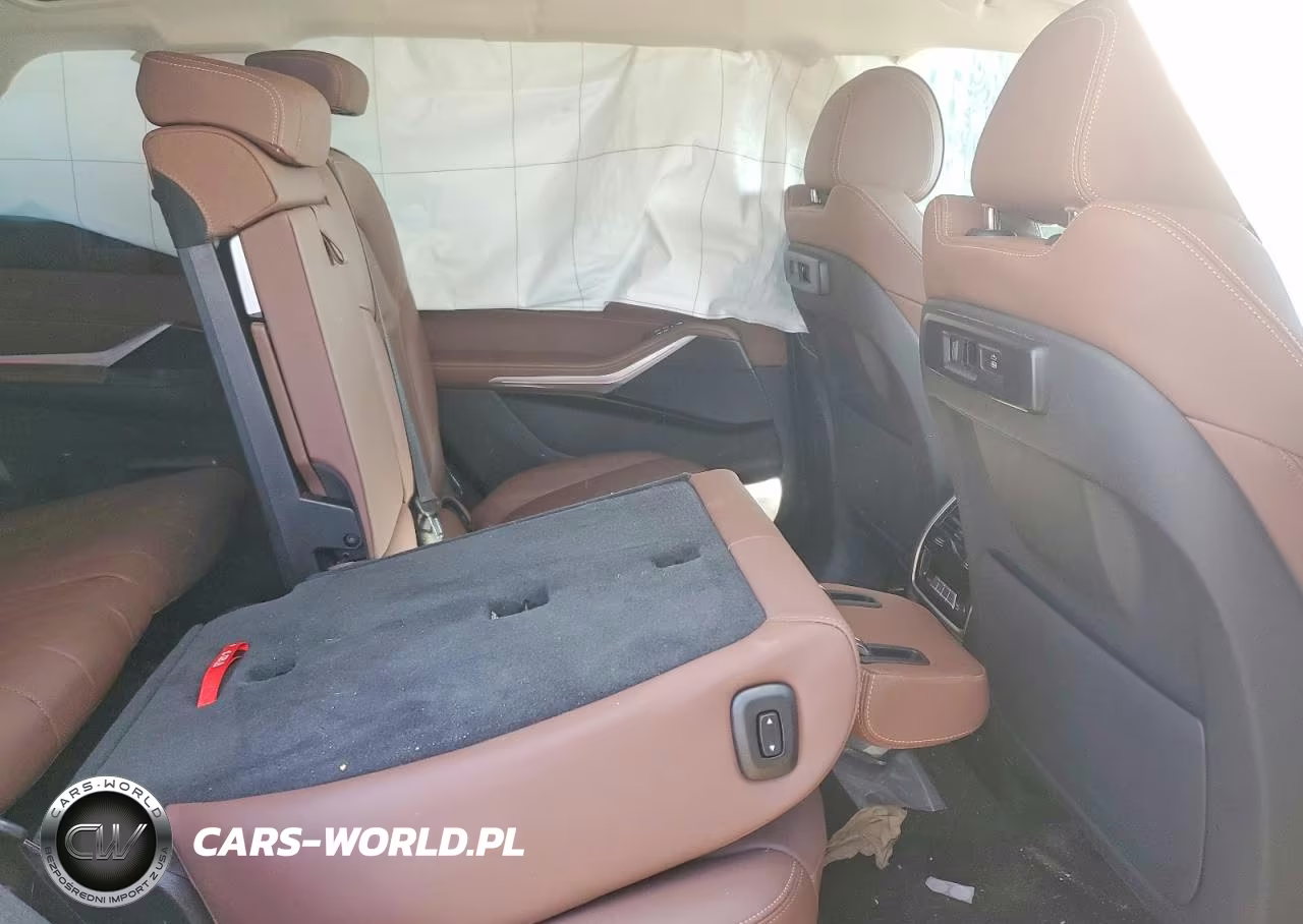 2022 BMW X7 xDrive40I VIN:5UXCW2C08N9N03022 - 11