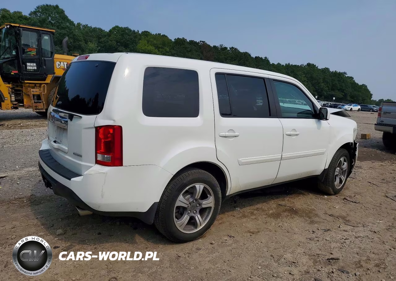 2015 Honda Pilot Se VIN:5FNYF3H33FB027852 - 3