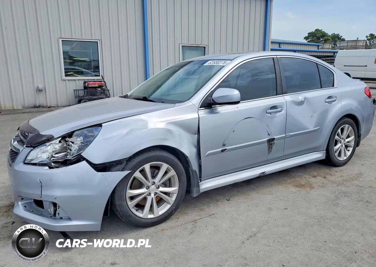 2013 Subaru Legacy 3.6R Limited – zdjęcie 1 z 12