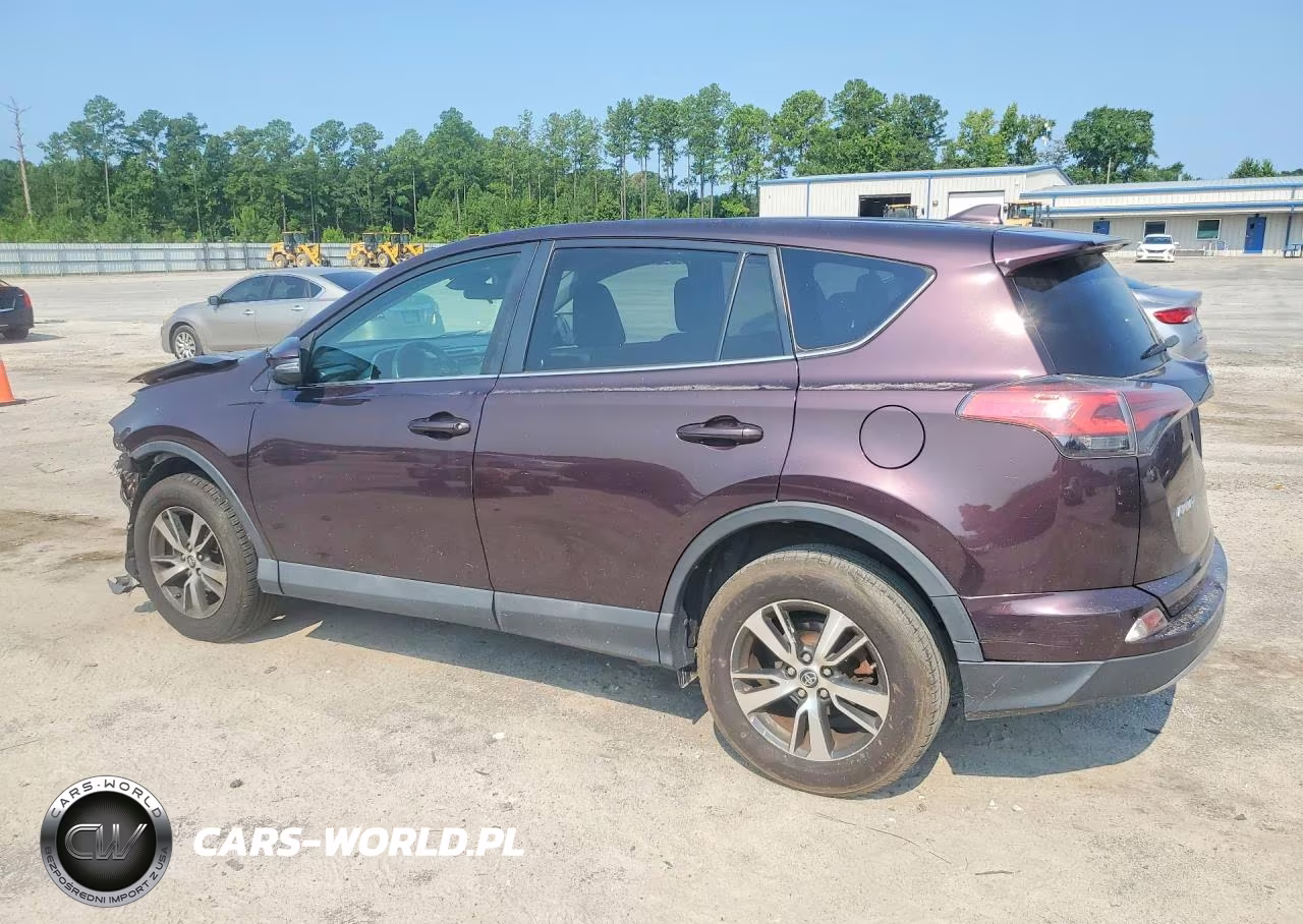 2018 Toyota Rav4 Xle VIN:2T3RFREV6JW797219 - 2
