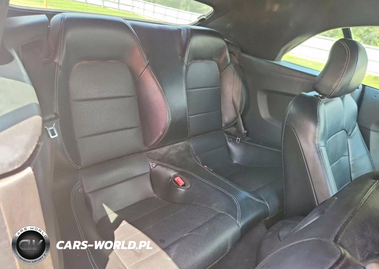 2020 Ford Mustang VIN:1FATP8UH8L5179800 - 10