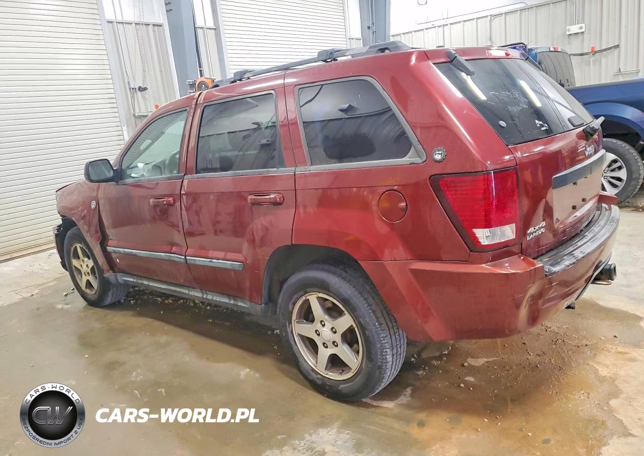 2007 Jeep Grand Cherokee Laredo VIN:1J8HR48P97C683996 - 2