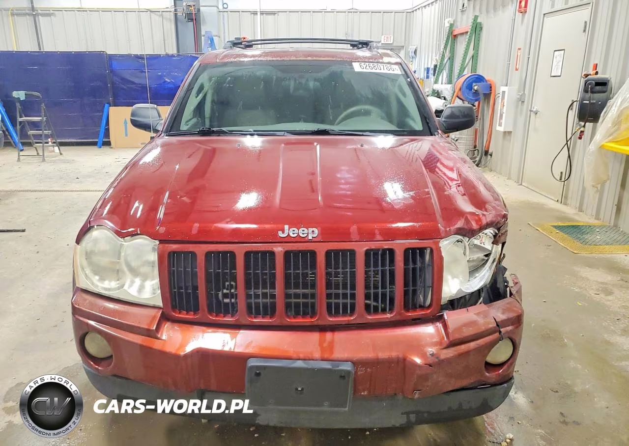 2007 Jeep Grand Cherokee Laredo VIN:1J8HR48P97C683996 - 5