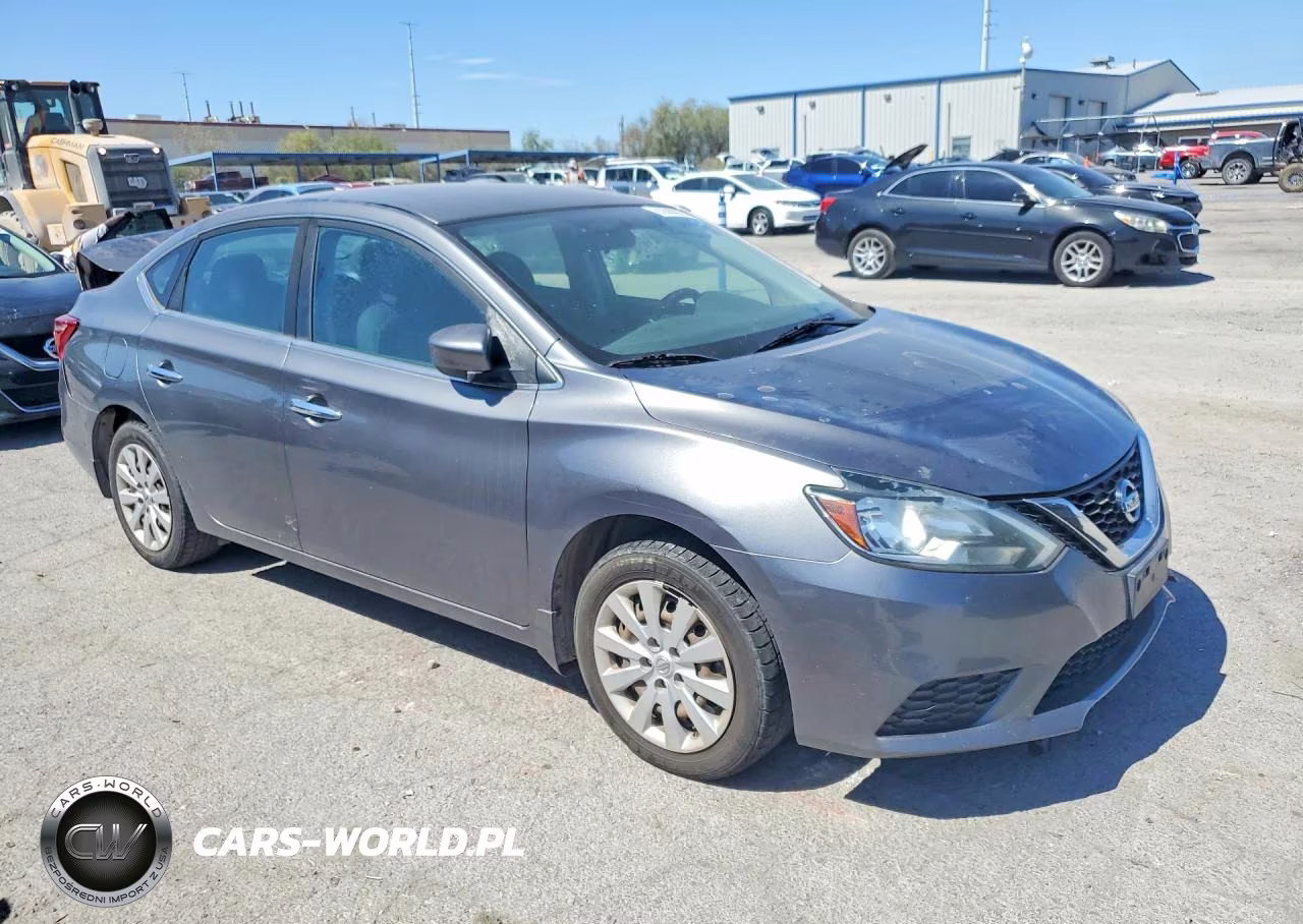 2017 Nissan Sentra S VIN:3N1AB7AP8HY218159 - 4