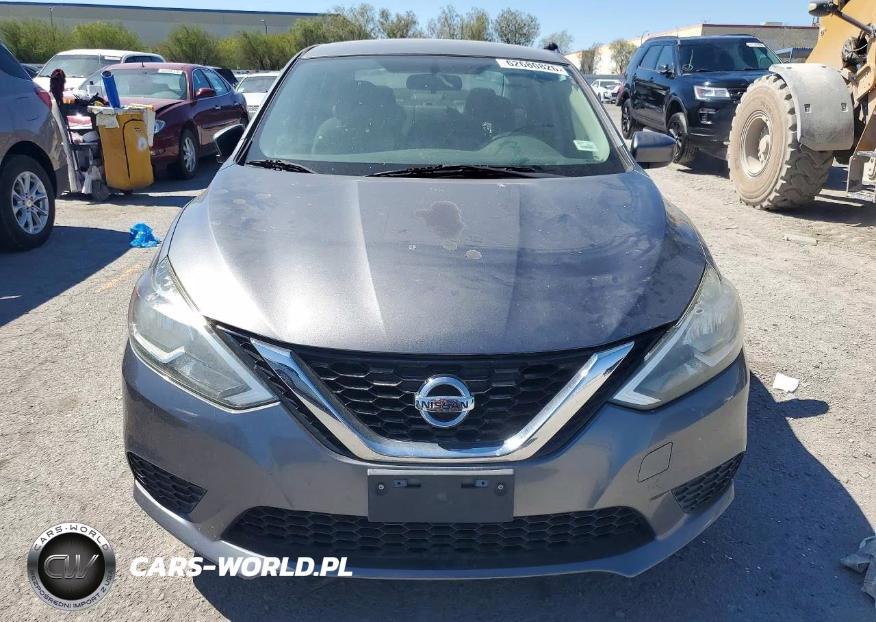 2017 Nissan Sentra S VIN:3N1AB7AP8HY218159 - 5