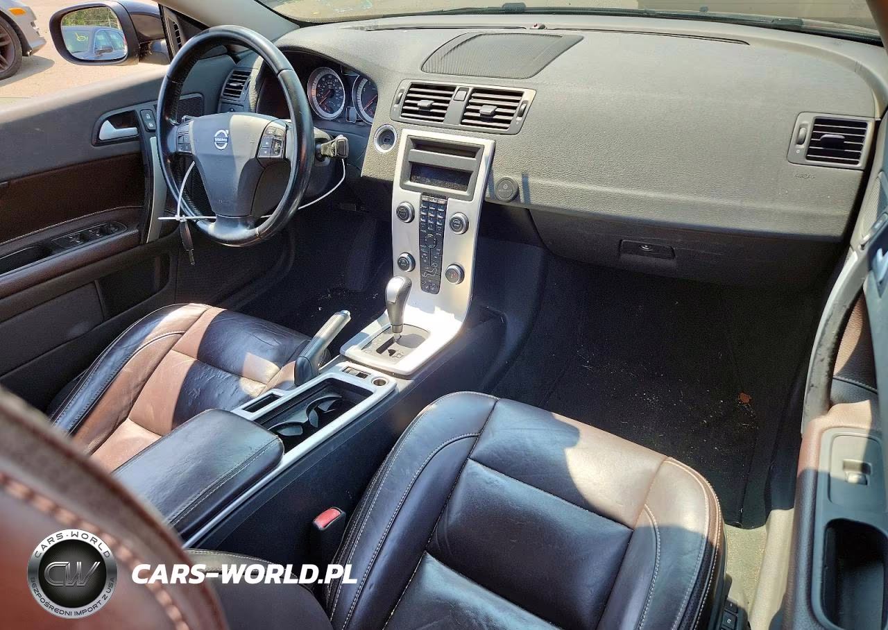 2012 Volvo C70 T5 VIN:YV1672MC6CJ126023 - 8