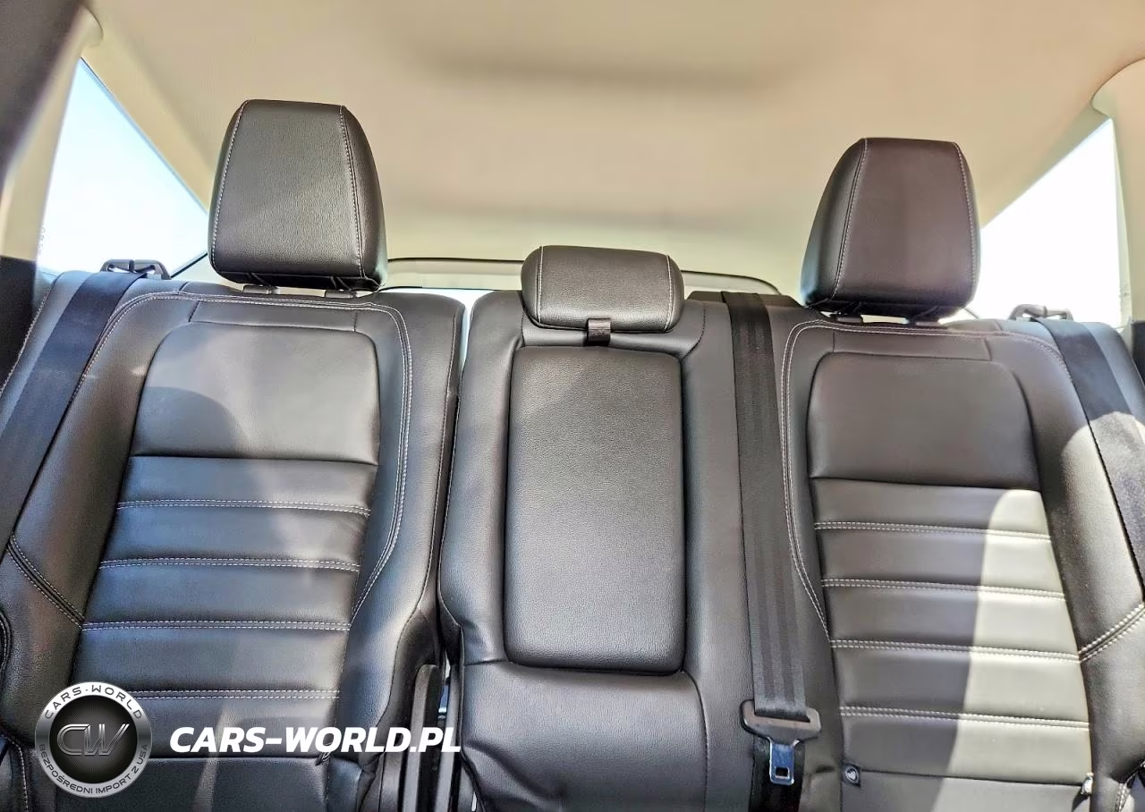 2018 Ford Escape Sel VIN:1FMCU9HD0JUA59584 - 10