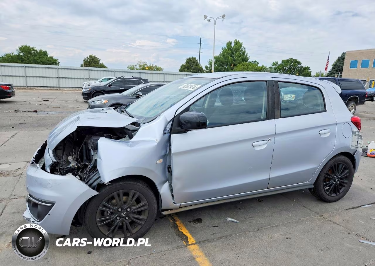 2019 Mitsubishi Mirage Le – zdjęcie 1 z 12