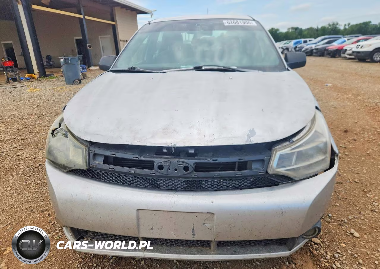 2010 Ford Focus Se VIN:1FAHP3FN1AW198529 - 5