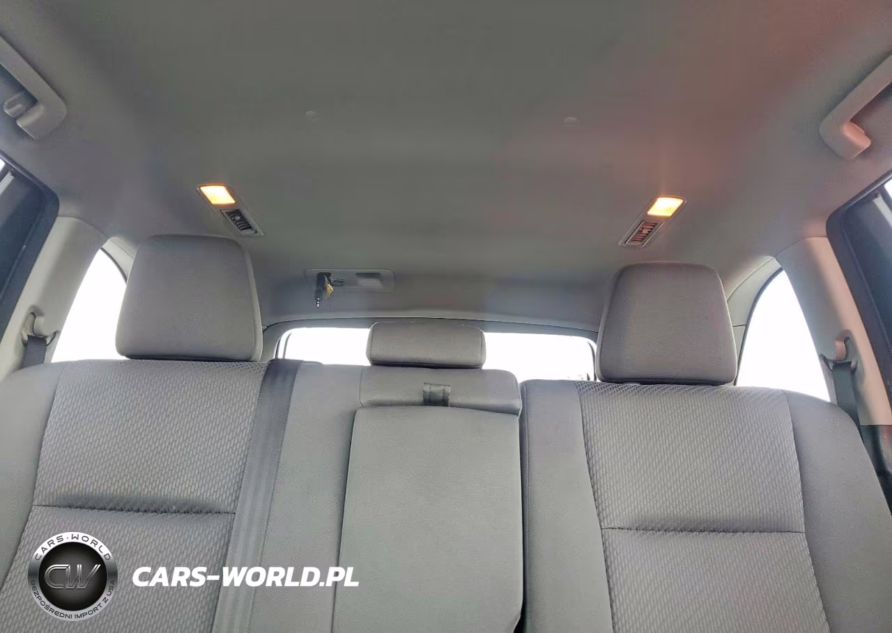 2015 Toyota Highlander Le VIN:5TDZARFH2FS009861 - 10