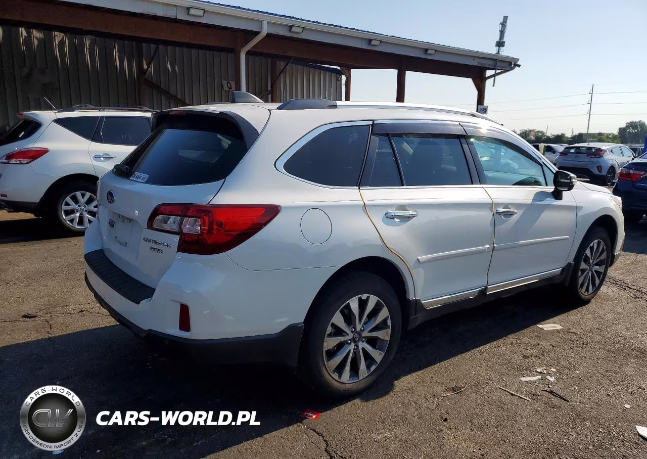 2017 Subaru Outback Touring VIN:4S4BSETC8H3347653 - 3