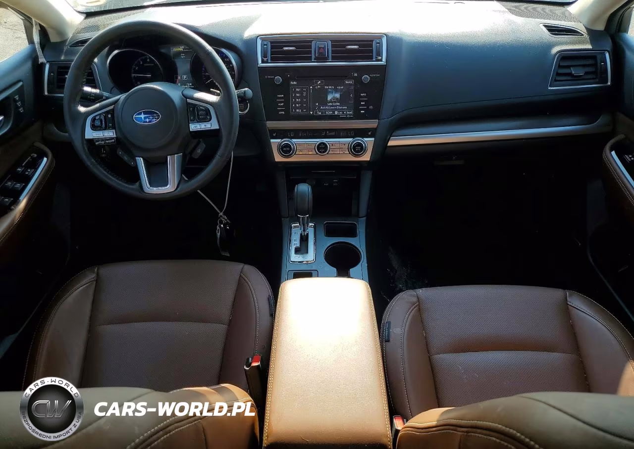2017 Subaru Outback Touring VIN:4S4BSETC8H3347653 - 8
