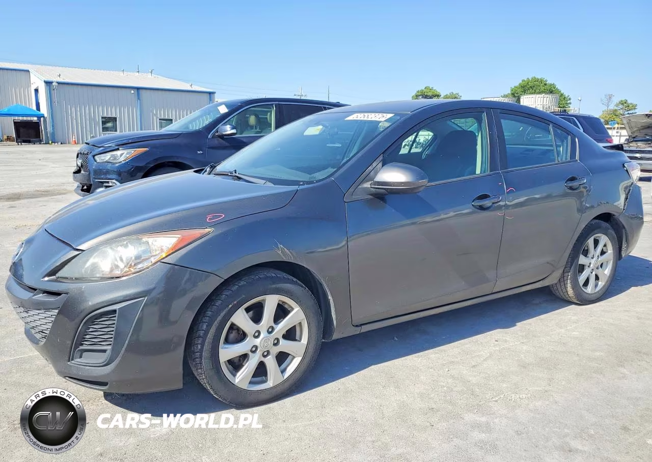 2011 Mazda 3 I