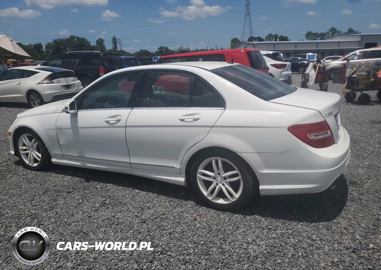 2013 Mercedes-Benz C 250 VIN:WDDGF4HB6DR266978 - 2