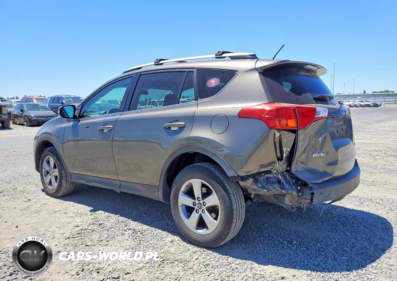 2015 Toyota Rav4 Xle VIN:2T3WFREV8FW174954 - 2