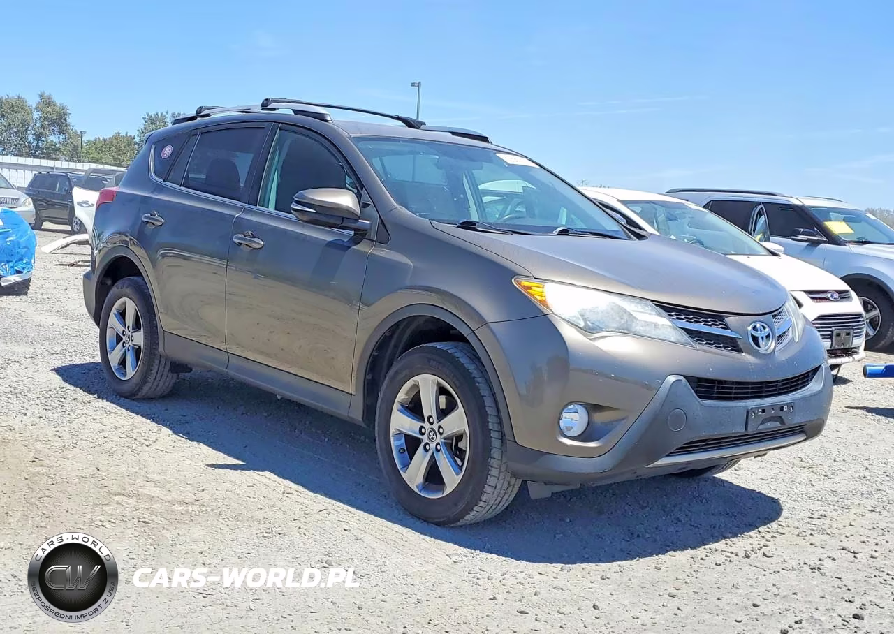 2015 Toyota Rav4 Xle VIN:2T3WFREV8FW174954 - 4