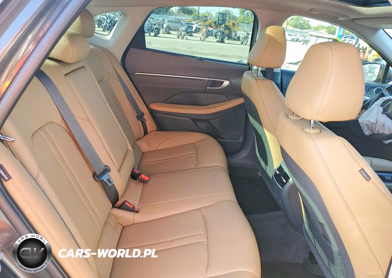 2024 Hyundai Sonata Hybrid Limited VIN:KMHL54JJ5RA093579 - 10