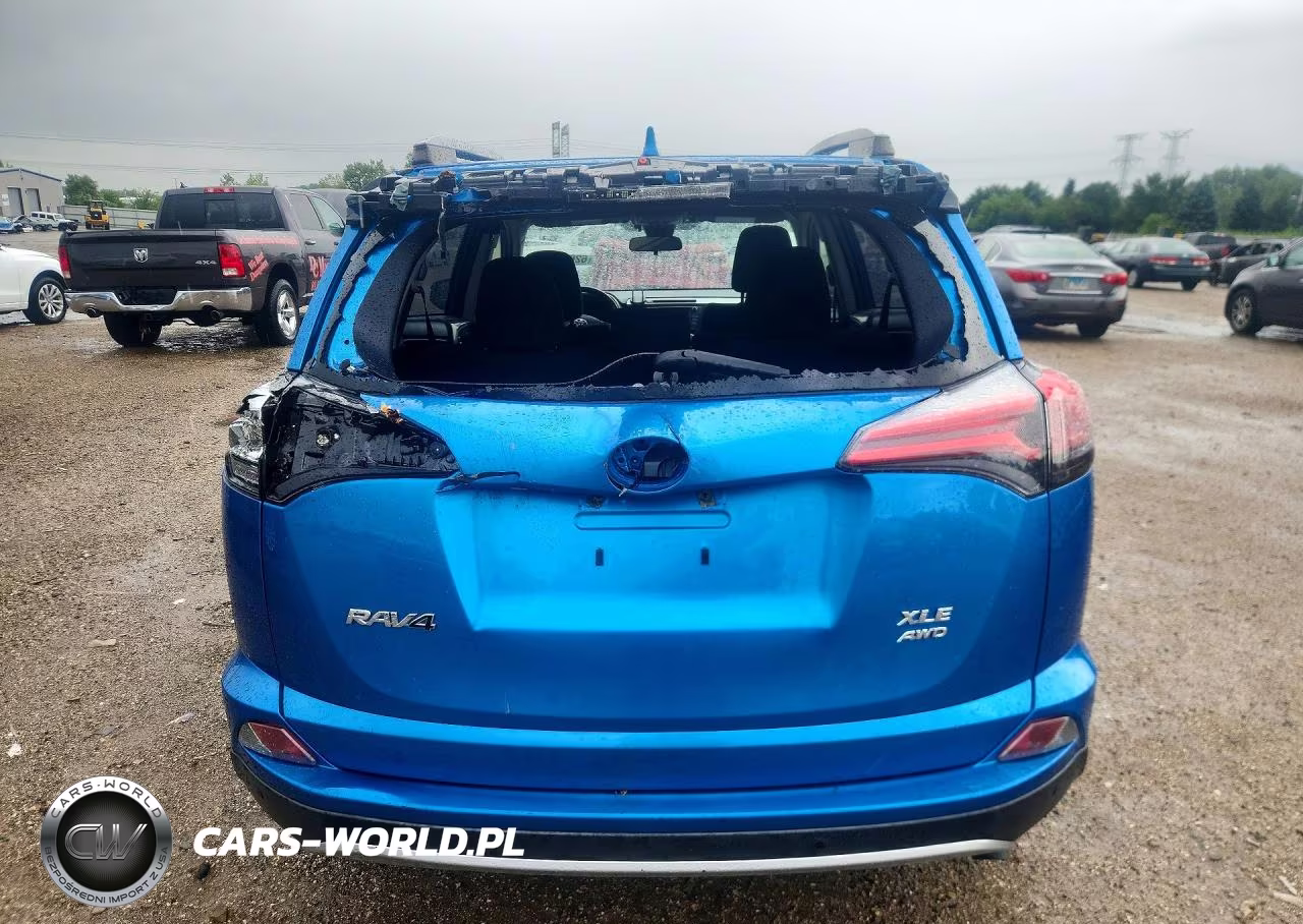 2018 Toyota Rav4 Xle VIN:JTMRFREV7JJ723127 - 6