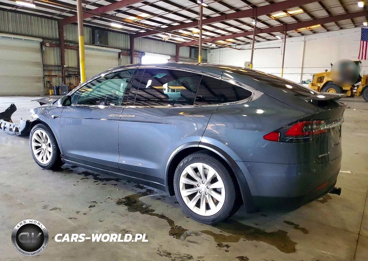 2017 Tesla Model X VIN:5YJXCDE27HF069837 - 2