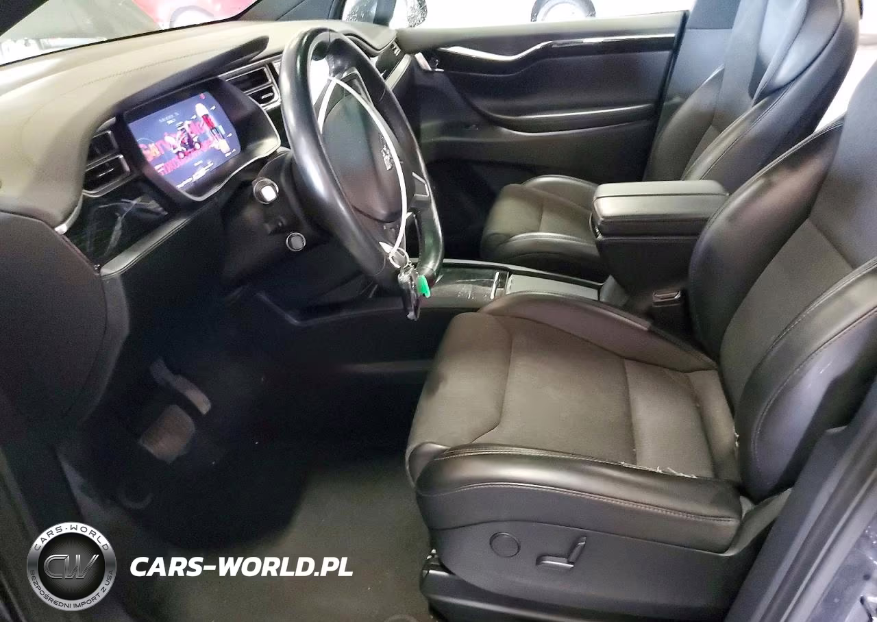 2017 Tesla Model X VIN:5YJXCDE27HF069837 - 7
