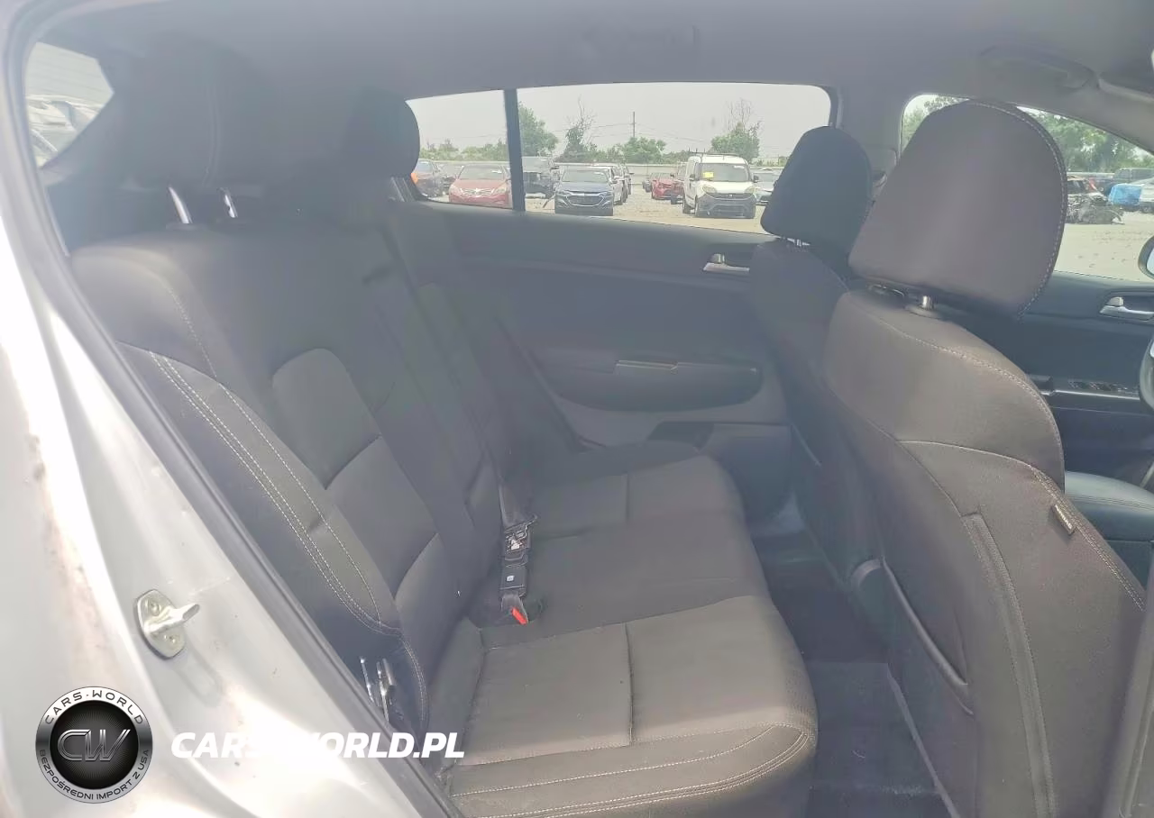 2020 Kia Sportage Lx VIN:KNDPM3AC2L7748273 - 11