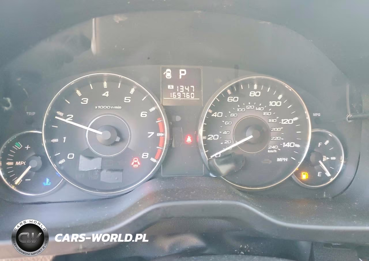 2011 Subaru Outback 2.5I Premium VIN:4S4BRBCC7B3403924 - 9