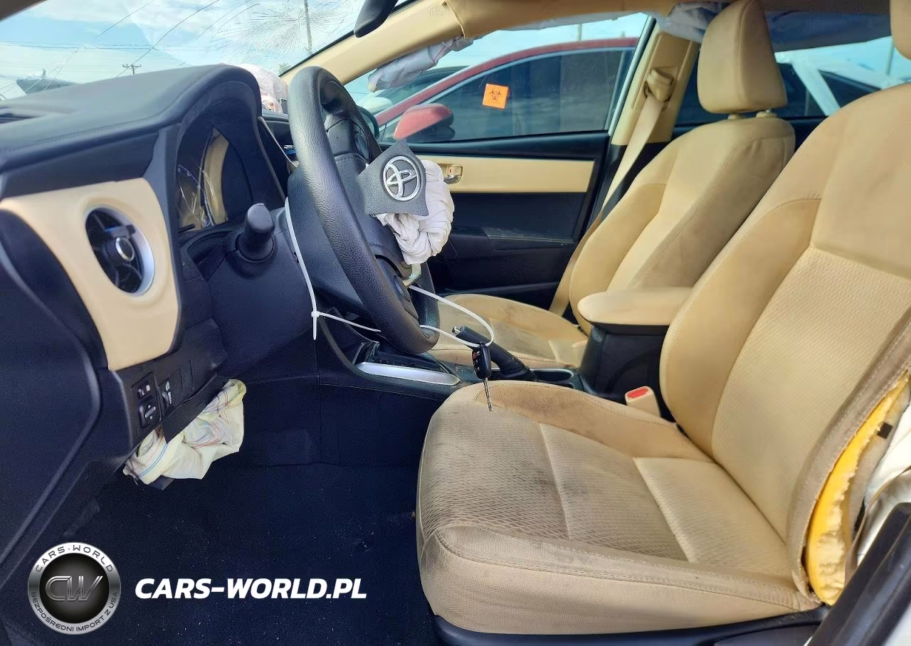 2018 Toyota Corolla Le VIN:5YFBURHE0JP779506 - 7