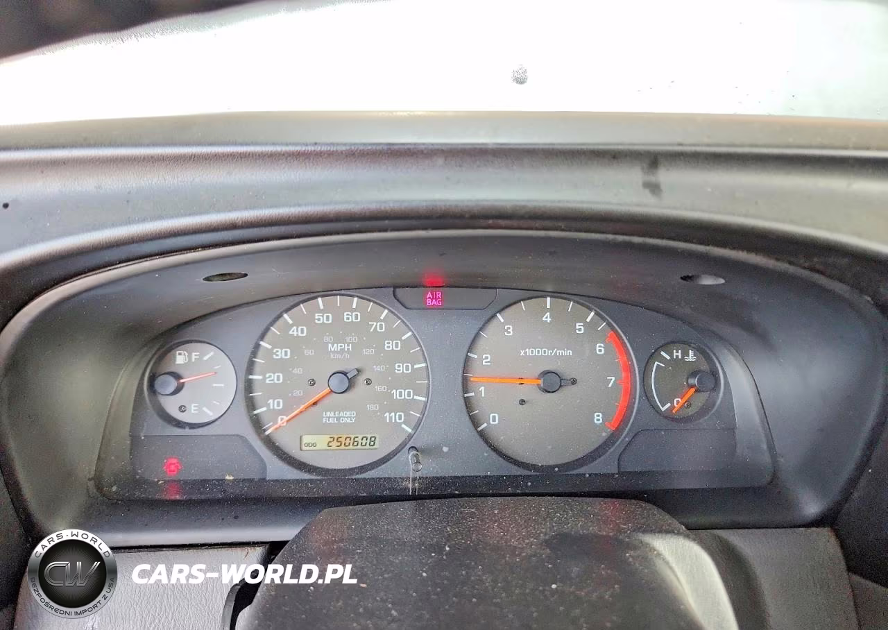 2000 Nissan Xterra Xe-V6 VIN:5N1ED28T8YC598199 - 9