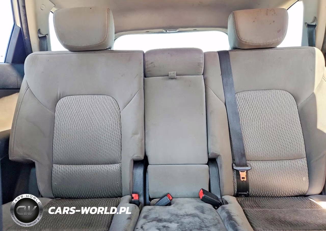 2017 Hyundai Santa Fe Se VIN:KM8SM4HF8HU177392 - 10