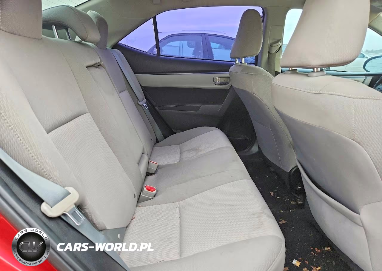 2015 Toyota Corolla Le VIN:5YFBURHE3FP231202 - 10