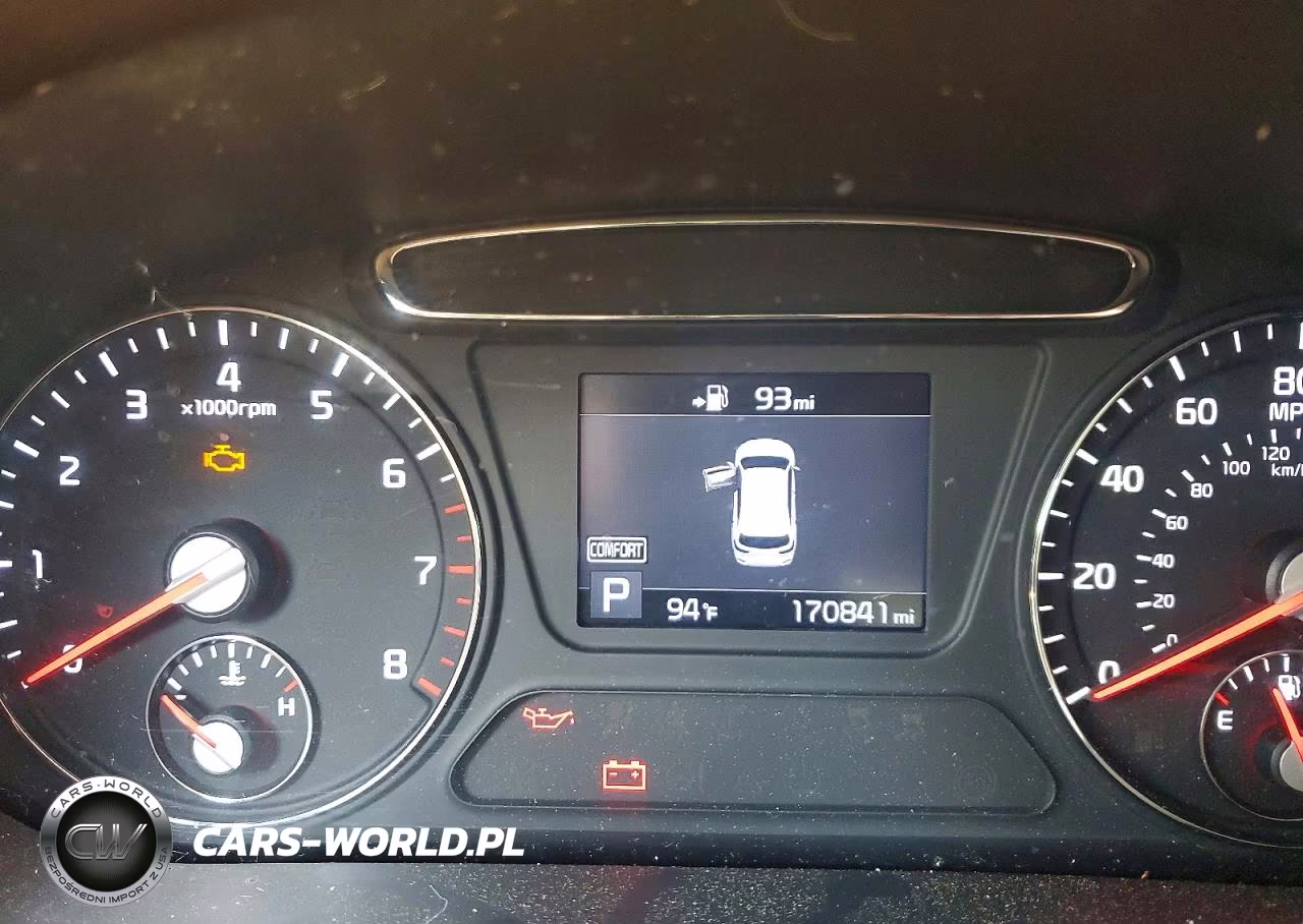 2020 Kia Sorento S VIN:5XYPG4A51LG679058 - 9