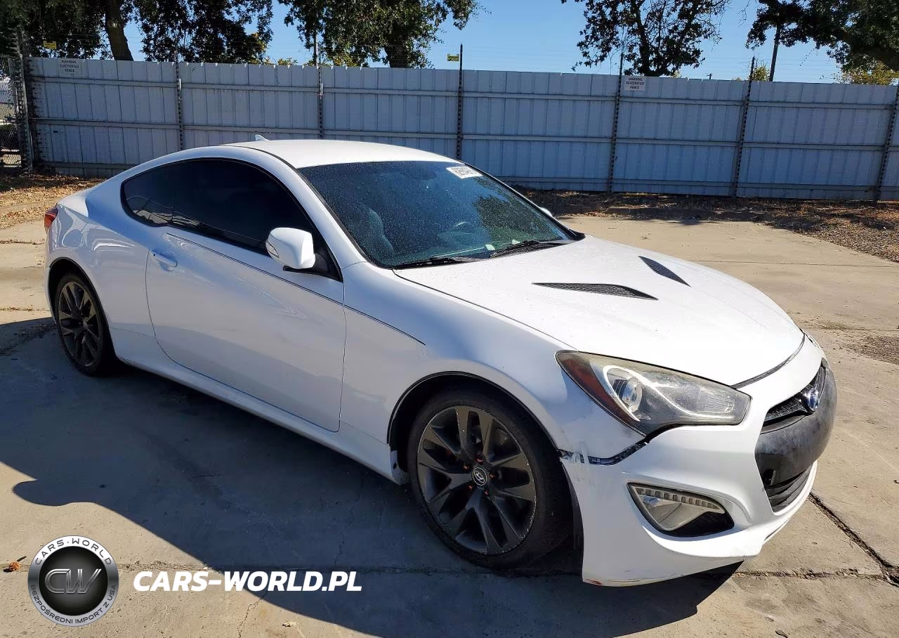 2015 Hyundai Genesis Coupe 3.8 VIN:KMHHU6KJ2FU123098 - 4