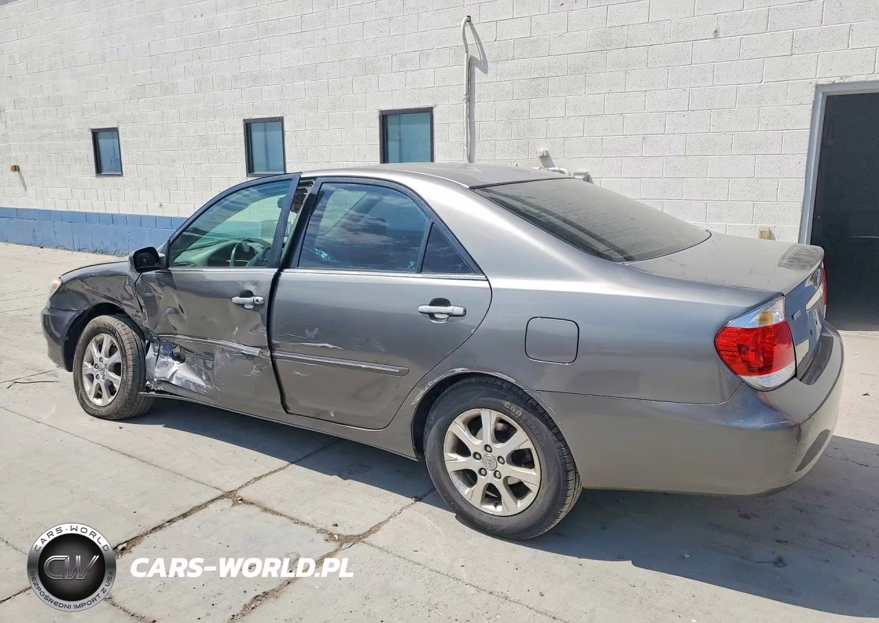 2005 Toyota Camry Xle VIN:4T1BE30K55U584923 - 2