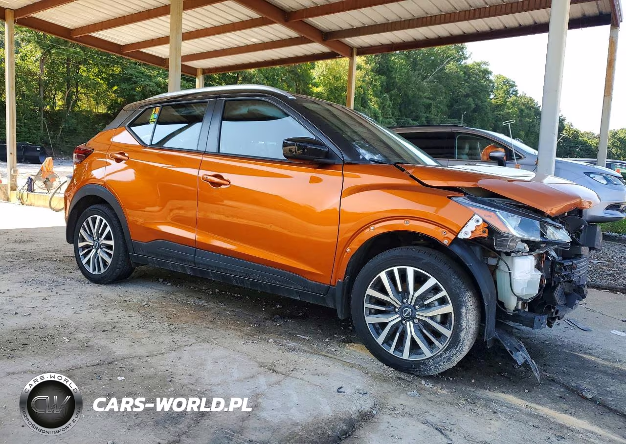 2023 Nissan Kicks Sv VIN:3N1CP5CV0PL572845 - 4