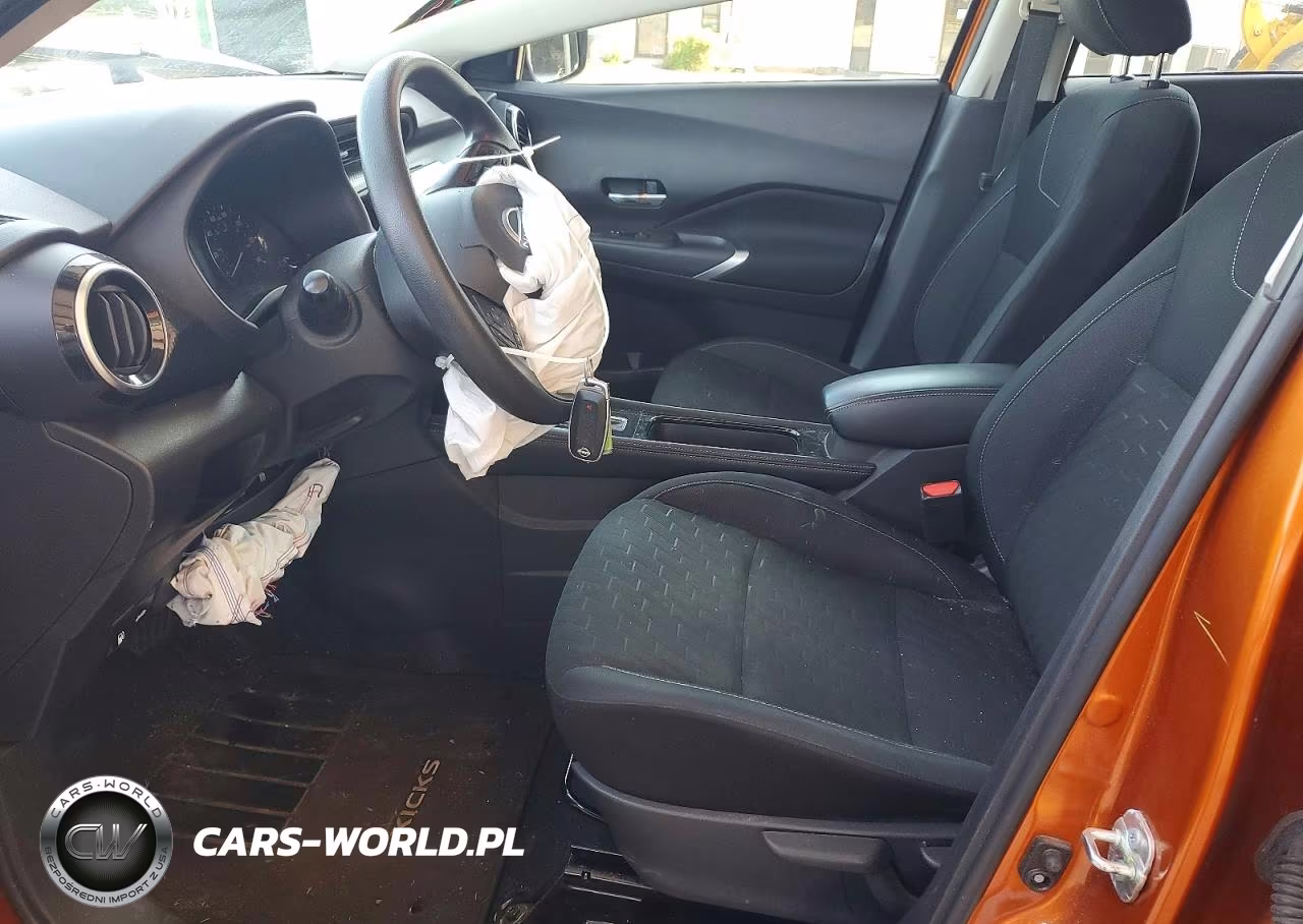 2023 Nissan Kicks Sv VIN:3N1CP5CV0PL572845 - 7