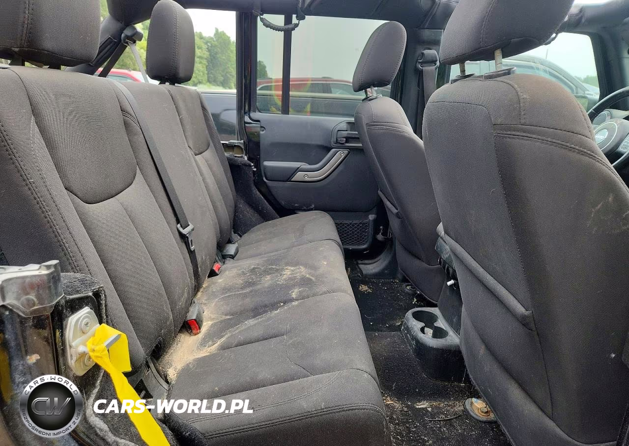 2018 Jeep Wrangler Unlimited Sport VIN:1C4BJWDG8JL912584 - 11