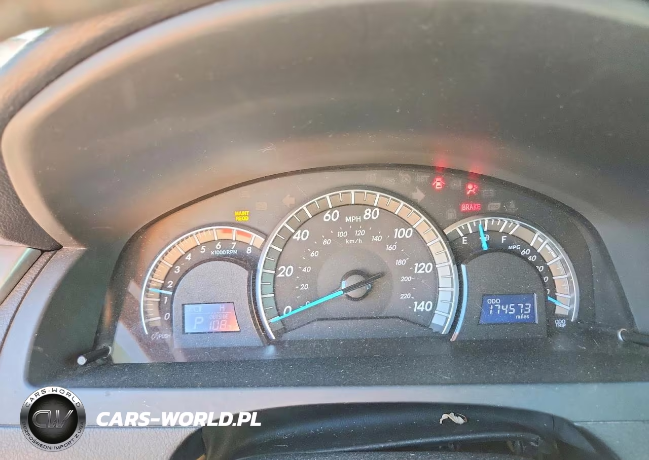 2012 Toyota Camry L VIN:4T1BF1FK5CU148367 - 9