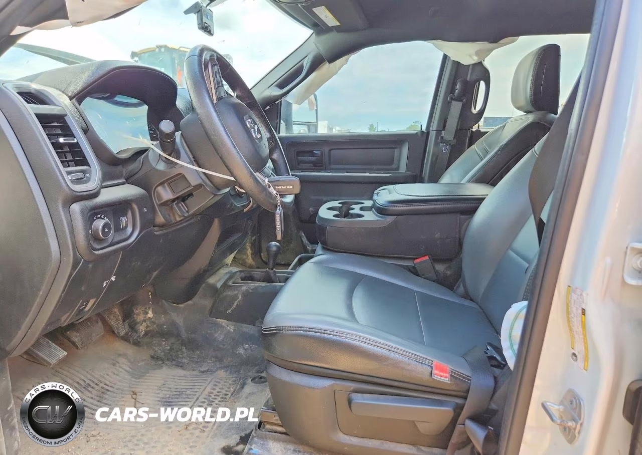 2023 Ram 2500 Laramie VIN:3C6UR5HJ1PG548958 - 7