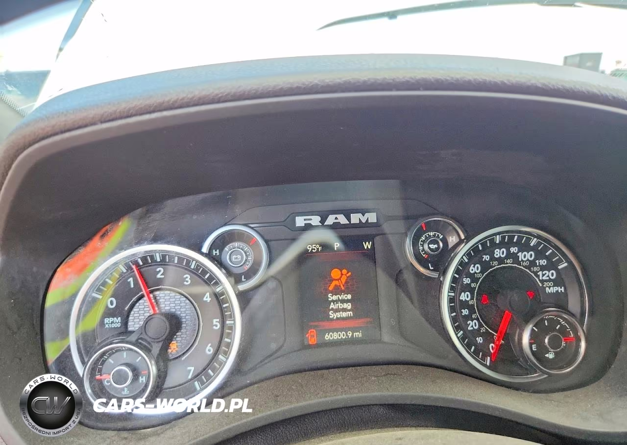 2023 Ram 2500 Laramie VIN:3C6UR5HJ1PG548958 - 9