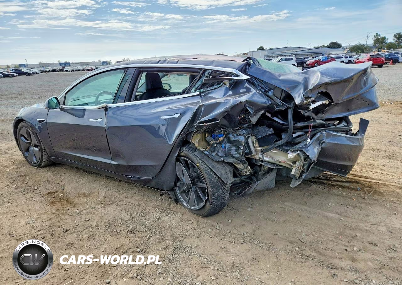 2017 Tesla Model 3 VIN:5YJ3E1EA5HF001261 - 2