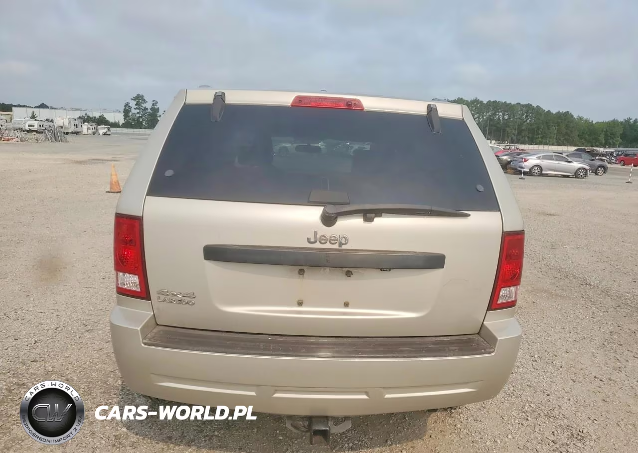 2008 Jeep Grand Cherokee Laredo VIN:1J8GR48K18C126484 - 6