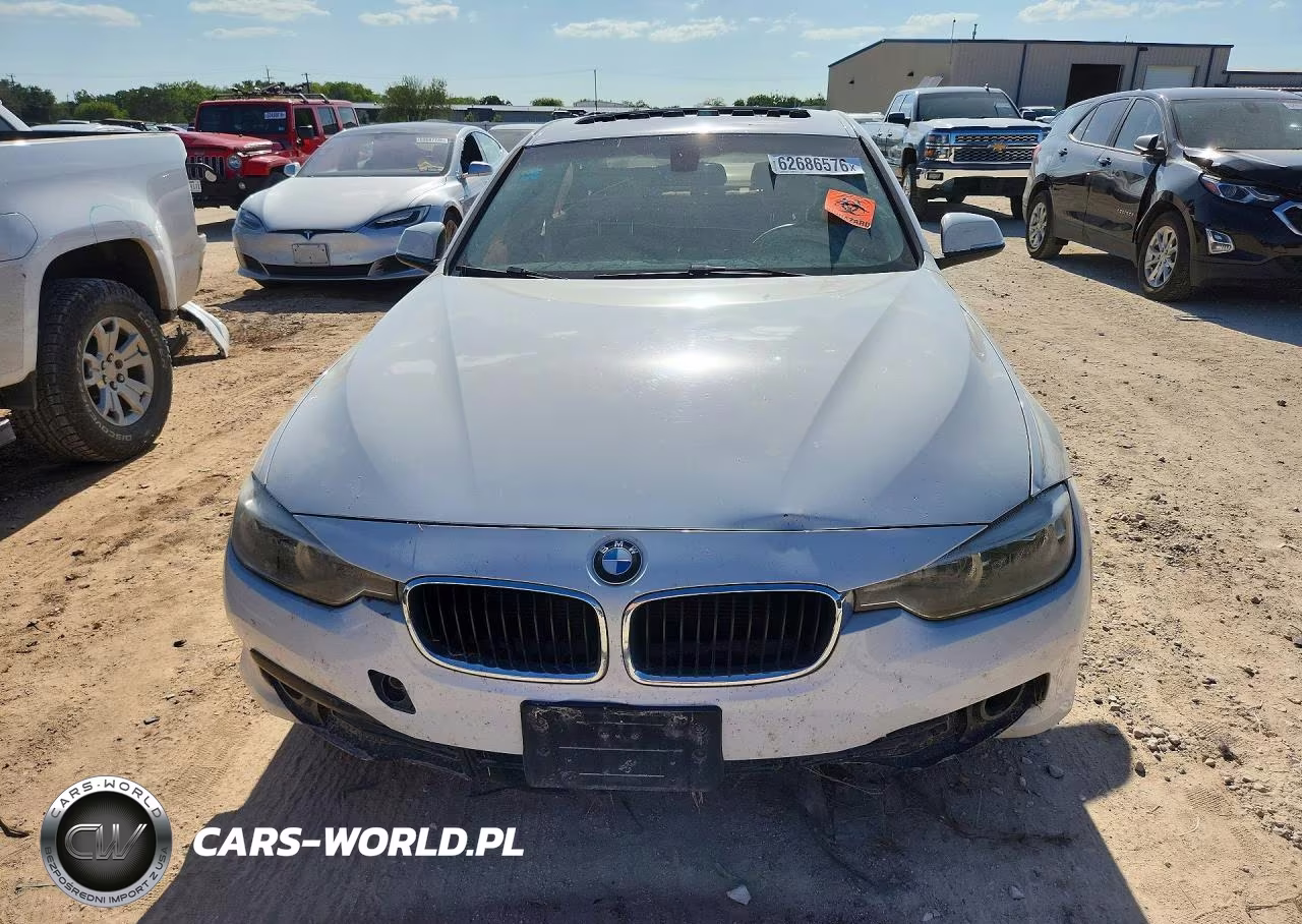 2017 BMW 320 I VIN:WBA8E1G3XHNU17681 - 5