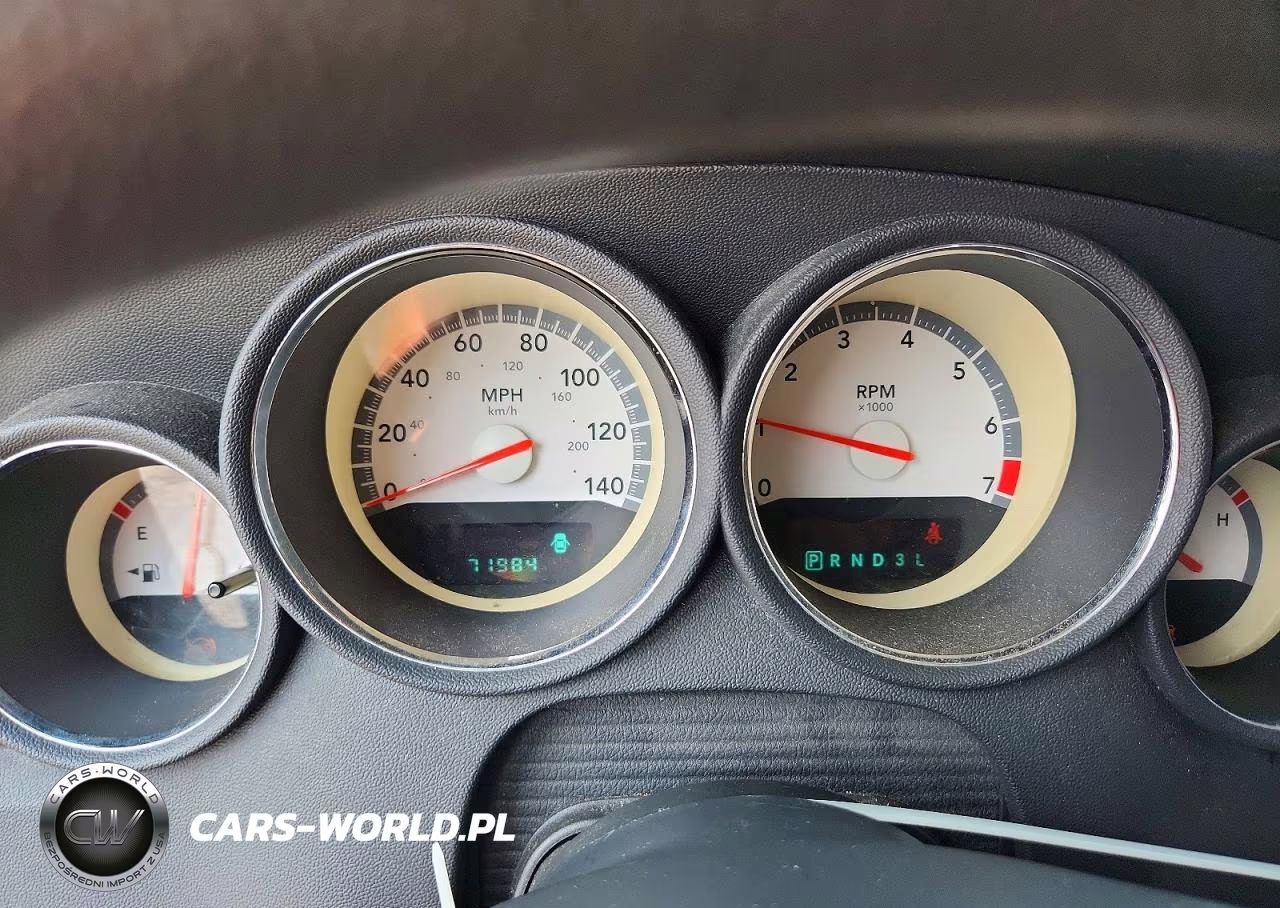 2008 Dodge Charger VIN:2B3KA43G58H190165 - 9