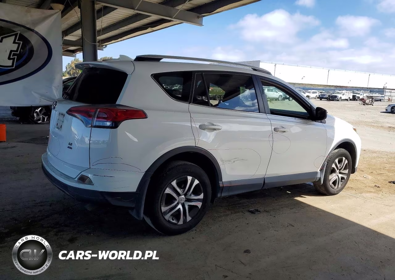 2016 Toyota Rav4 Le VIN:JTMBFREV0GJ071560 - 3
