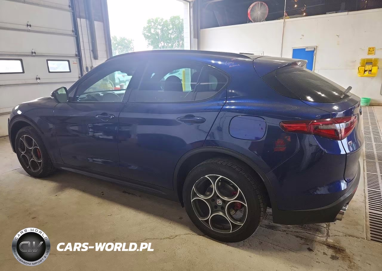 2018 Alfa Romeo Stelvio Ti Sport VIN:ZASFAKNN7J7B88474 - 2