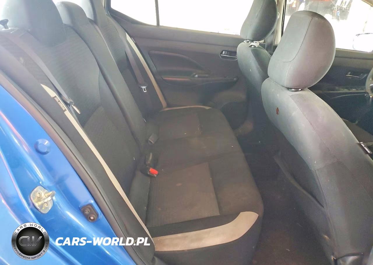2020 Nissan Versa Sv VIN:3N1CN8EV8LL898620 - 10