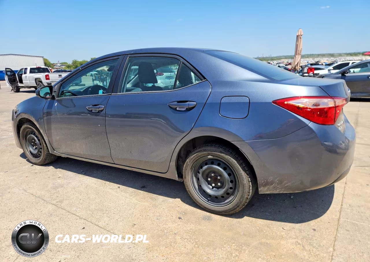 2018 Toyota Corolla Le VIN:2T1BURHE3JC072397 - 2