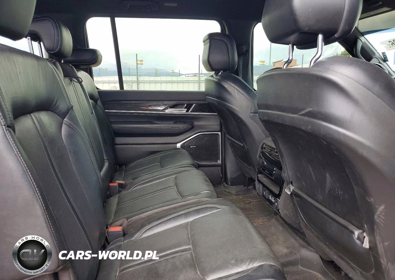 2022 Jeep Wagoneer Series Iii VIN:1C4SJVDT4NS231180 - 11