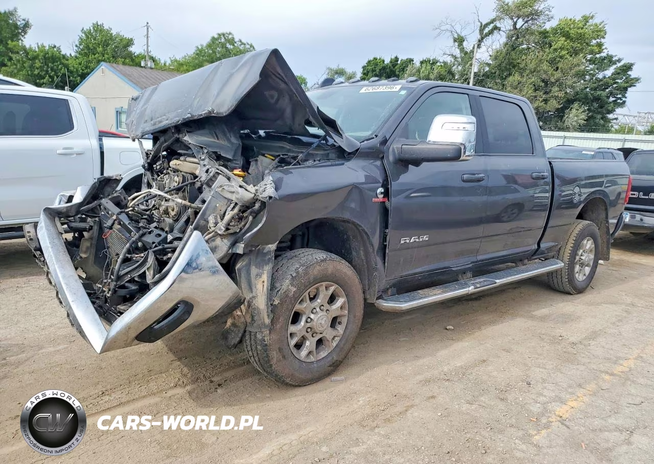 2024 Ram 2500 Laramie VIN:3C6UR5FL7RG119010 - 1