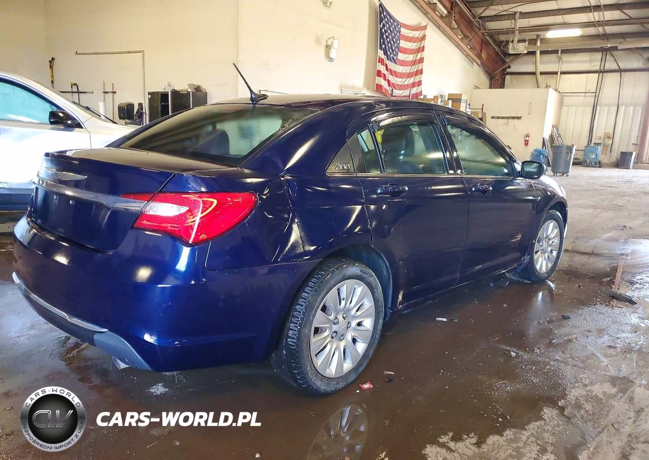 2014 Chrysler 200 Lx VIN:1C3CCBAB5EN229580 - 3